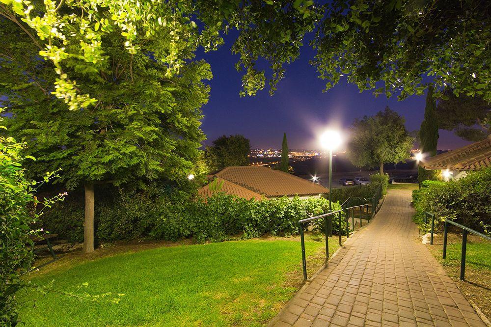 Shoresh Green Hills Family Suites Hotel Εξωτερικό φωτογραφία