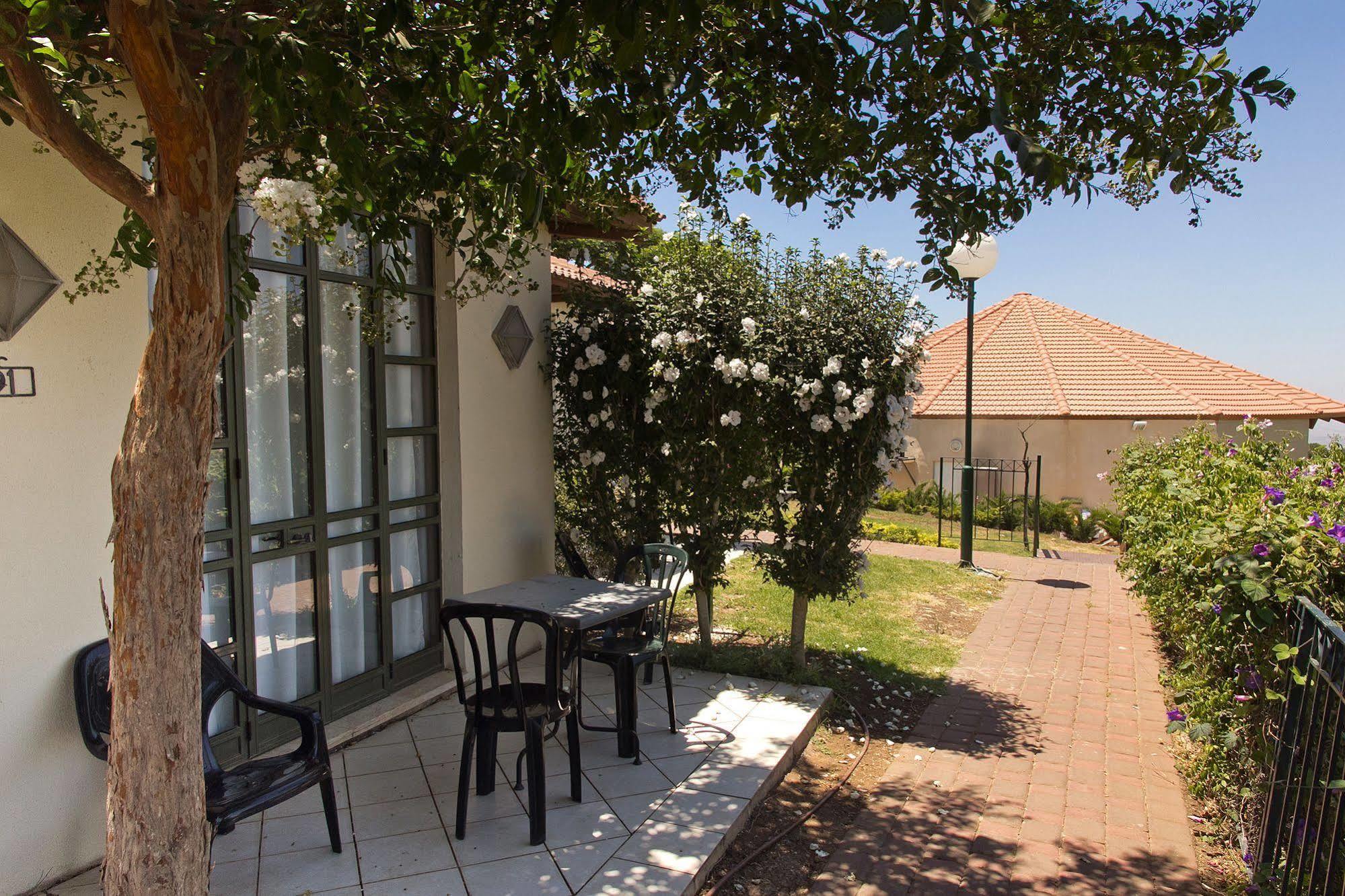 Shoresh Green Hills Family Suites Hotel Εξωτερικό φωτογραφία