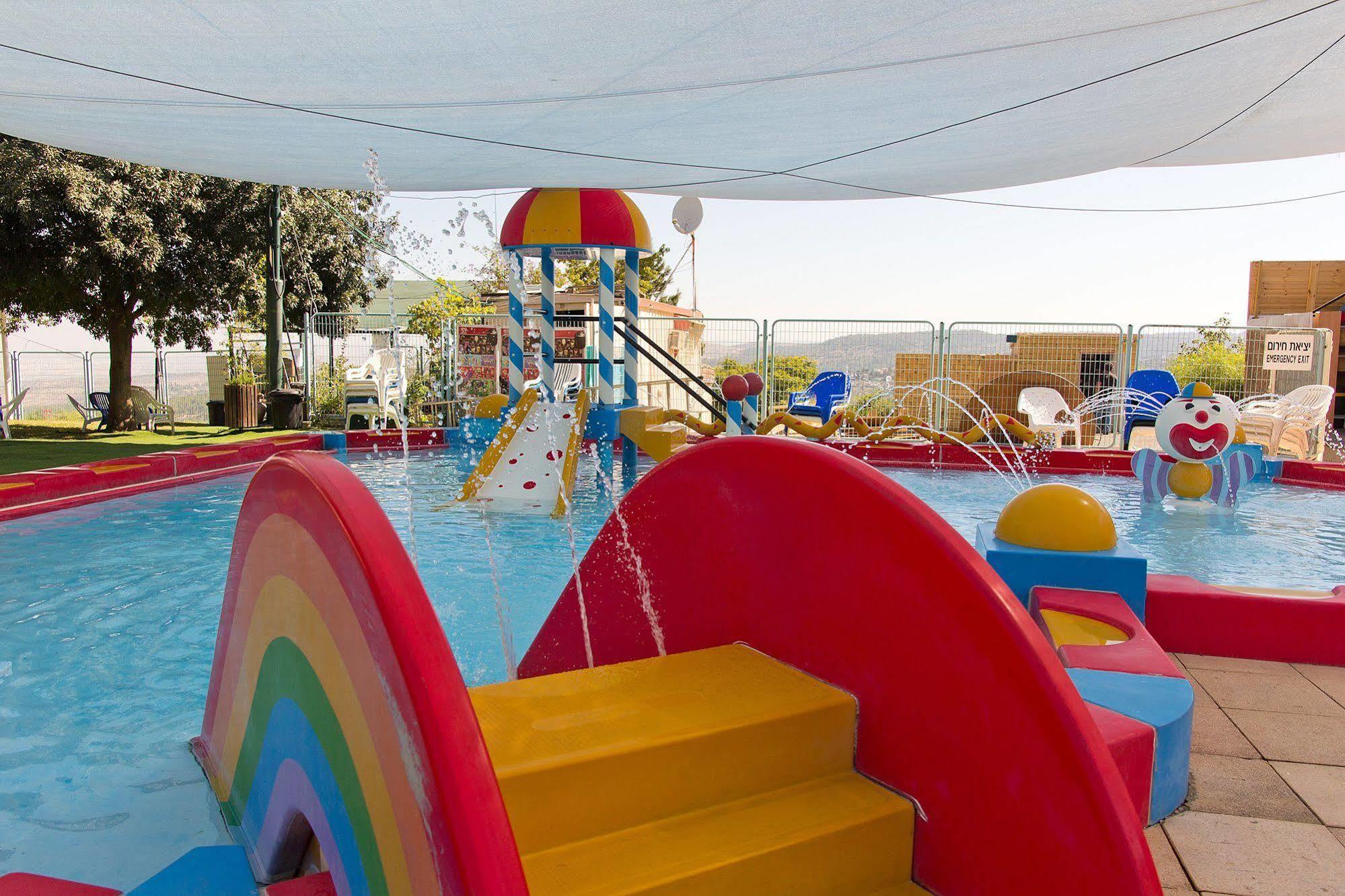 Shoresh Green Hills Family Suites Hotel Εξωτερικό φωτογραφία