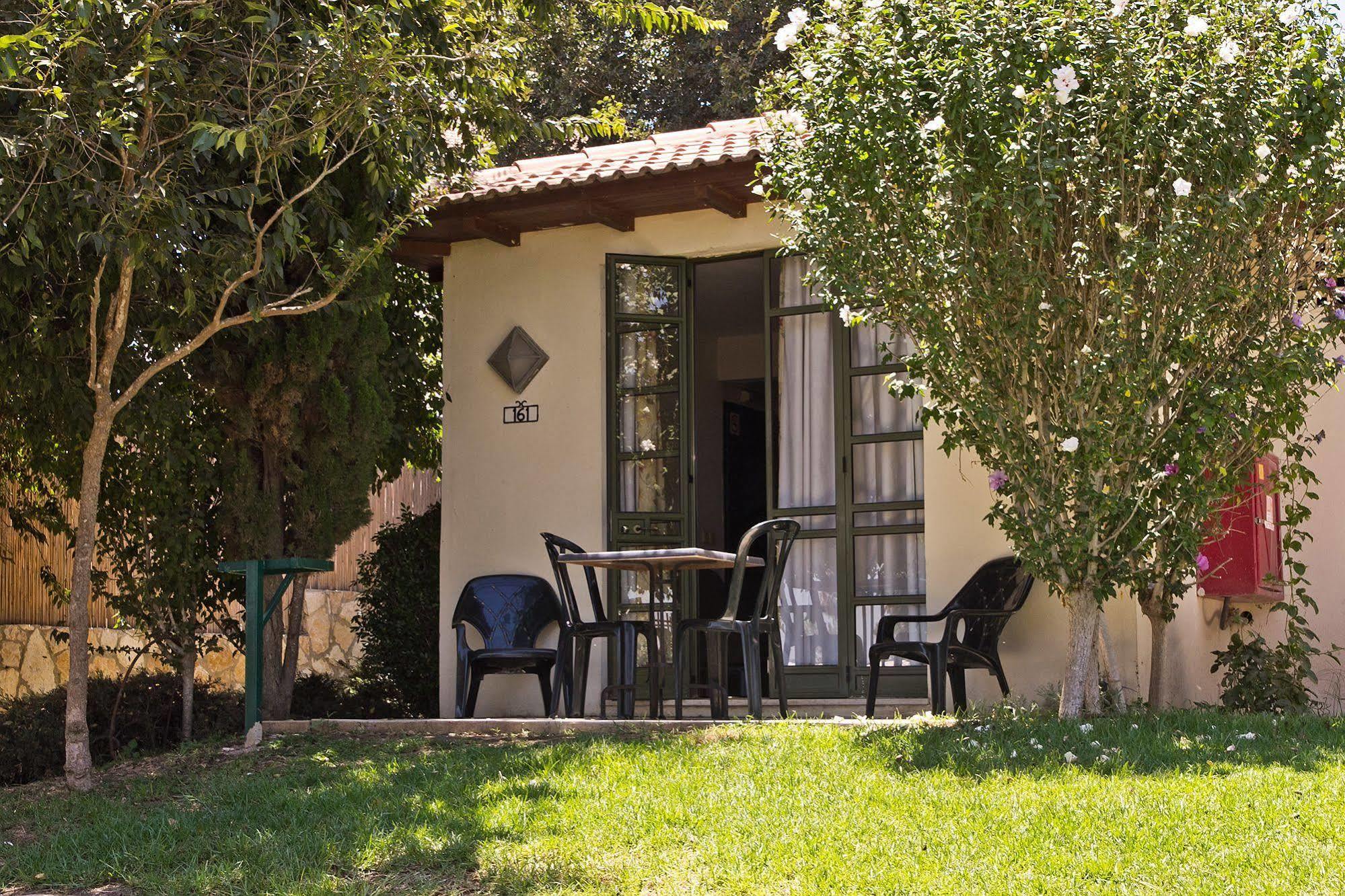 Shoresh Green Hills Family Suites Hotel Εξωτερικό φωτογραφία